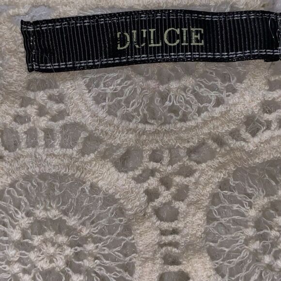 Dulcie Crotchet Crop Top Size L - Picture 2 of 2